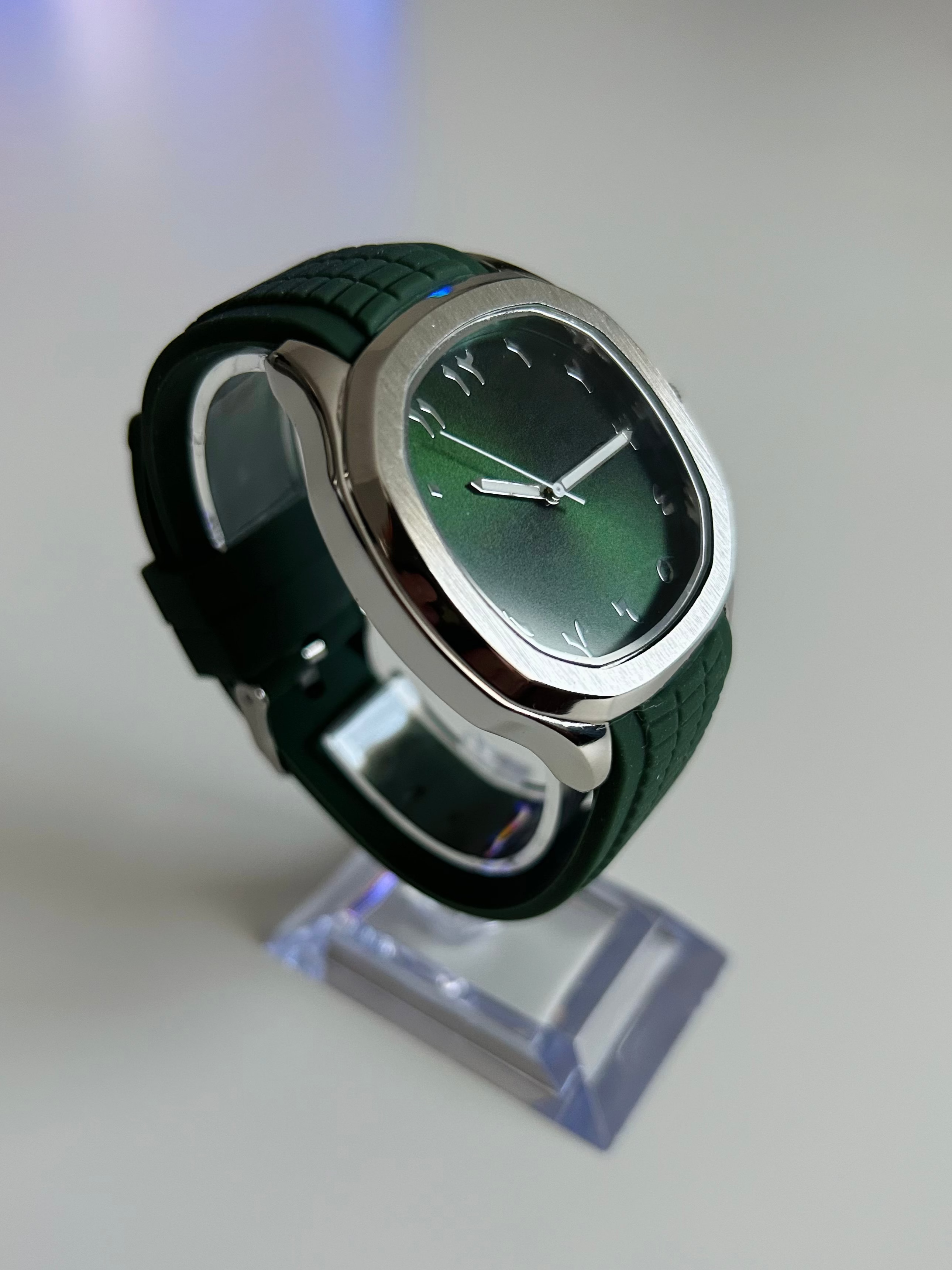 Selected Variant Image